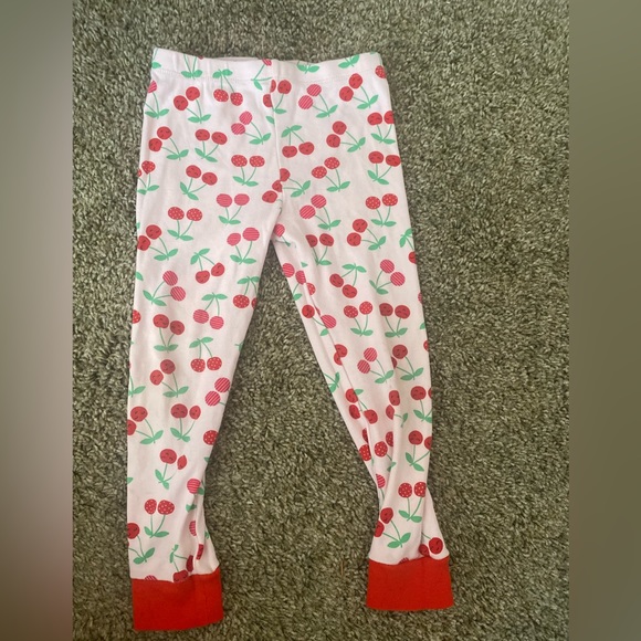 4T cherry pajama set - Picture 4 of 7